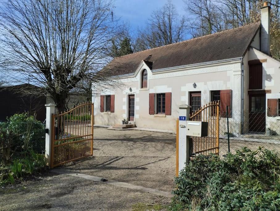 Villa La Jolie Ruche à Saint-Georges-sur-Cher Extérieur photo
